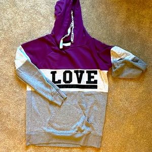 Love lightweight 60% cotton sweatshirt